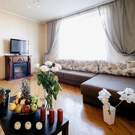 люкс независимости, 12 With Jacuzzi Апартаменты Минск