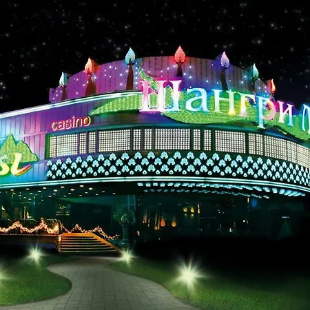 Апартаменты люкс независимости, 12 With Jacuzzi